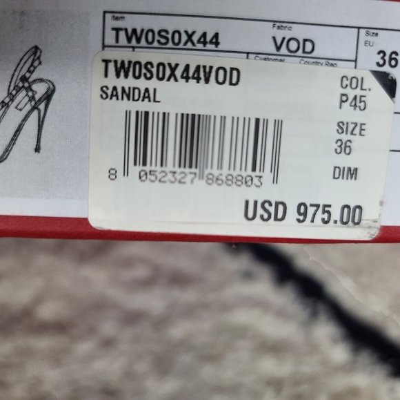 Valentino Asymmetrical Nude Rockstud Sandals 36 - Picture 5 of 9